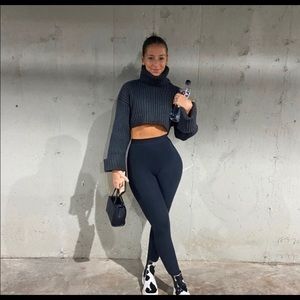 Thick knit crop sweater